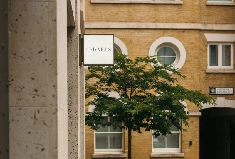 St Barts Sets the Scene for a Truly Romantic Dinner in London